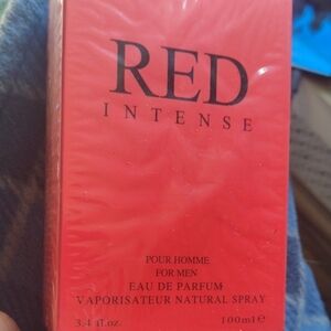 Red Intense Eau de Parfum for Men